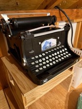 Underwood Typewriter InteriorColor Black Vintage Operation not Confirmed thumbnail