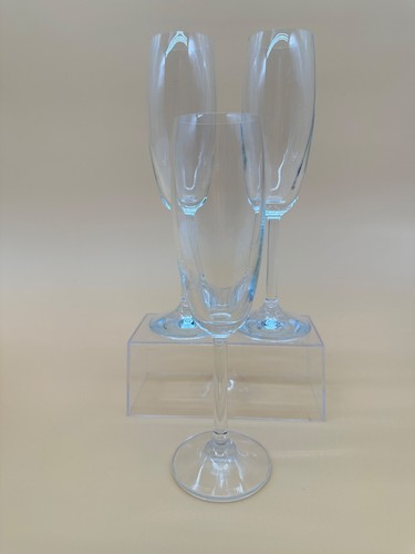 Set of 3 Classic Flute Champagne Glasses Oz - Toasting Sparkling Wine/Wedding - Picture 2 of 7