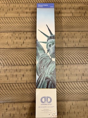 Diamond Dotz Diamond Painting Kit ''Statue of Liberty'' DD12.052
