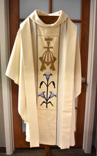 + Used White Marian Vestment With Stole + MDS + 54" + (#V199)