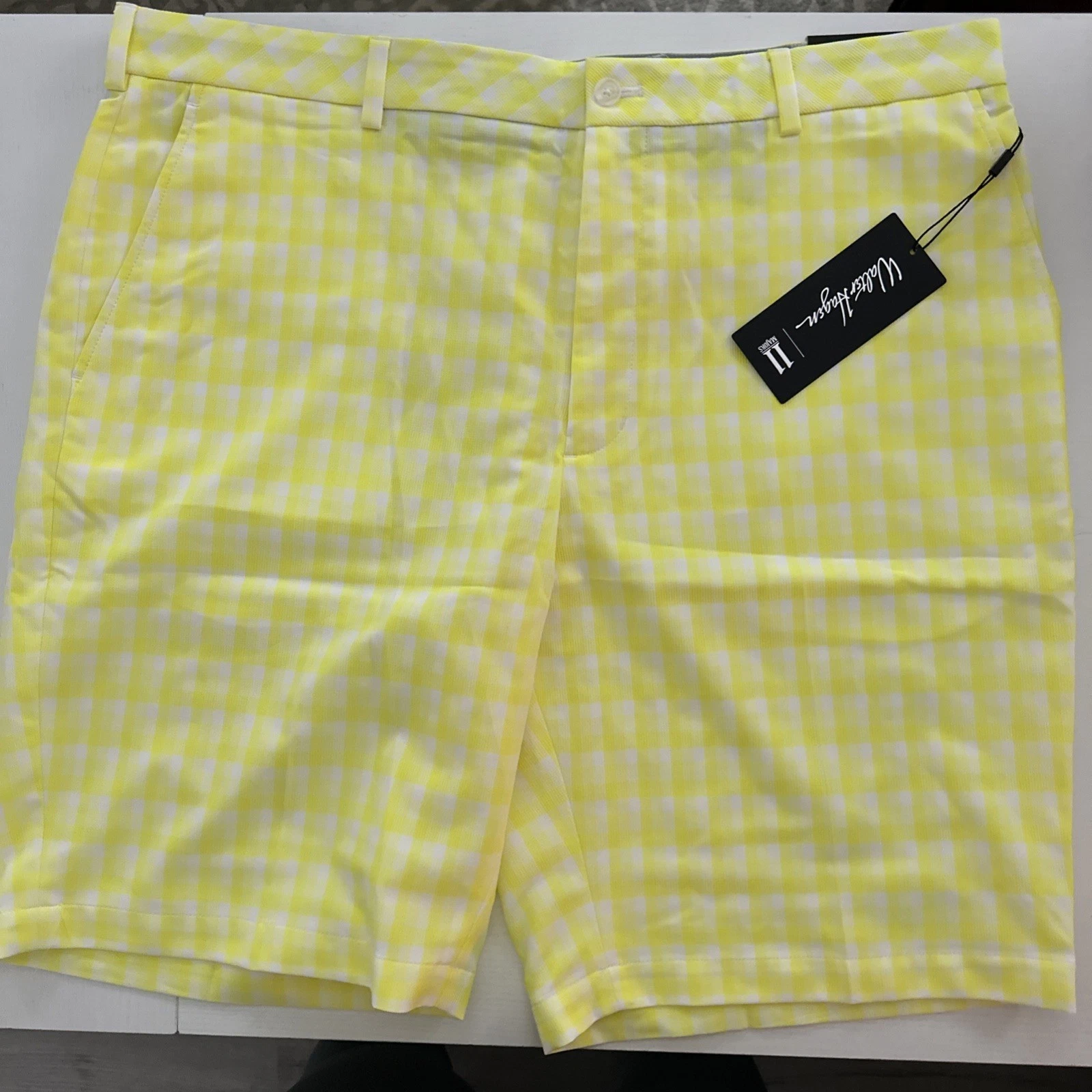 WALTER HAGEN MENS SHORTS SIZE 40