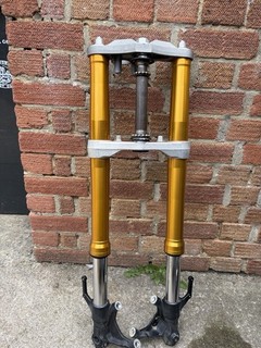 Mt09/Tracer/Gen1/2 Front Forks Complete With Yokes 2014