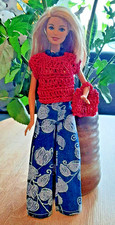 Barbie - Kleidung, modische Jeans mit Pulli. Kette, .. Handarbeit - ohne Puppe