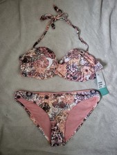 H&M Bikini Set, Coral Pink Floral, 34C Top and UK 12 Bottoms.
