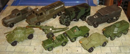JOB LOT OF MILITARY  TRUCKS,ARM PERSONNEL,SCOUT CARS - PLAYWORN-DINKY/SOLIDO/ETC
