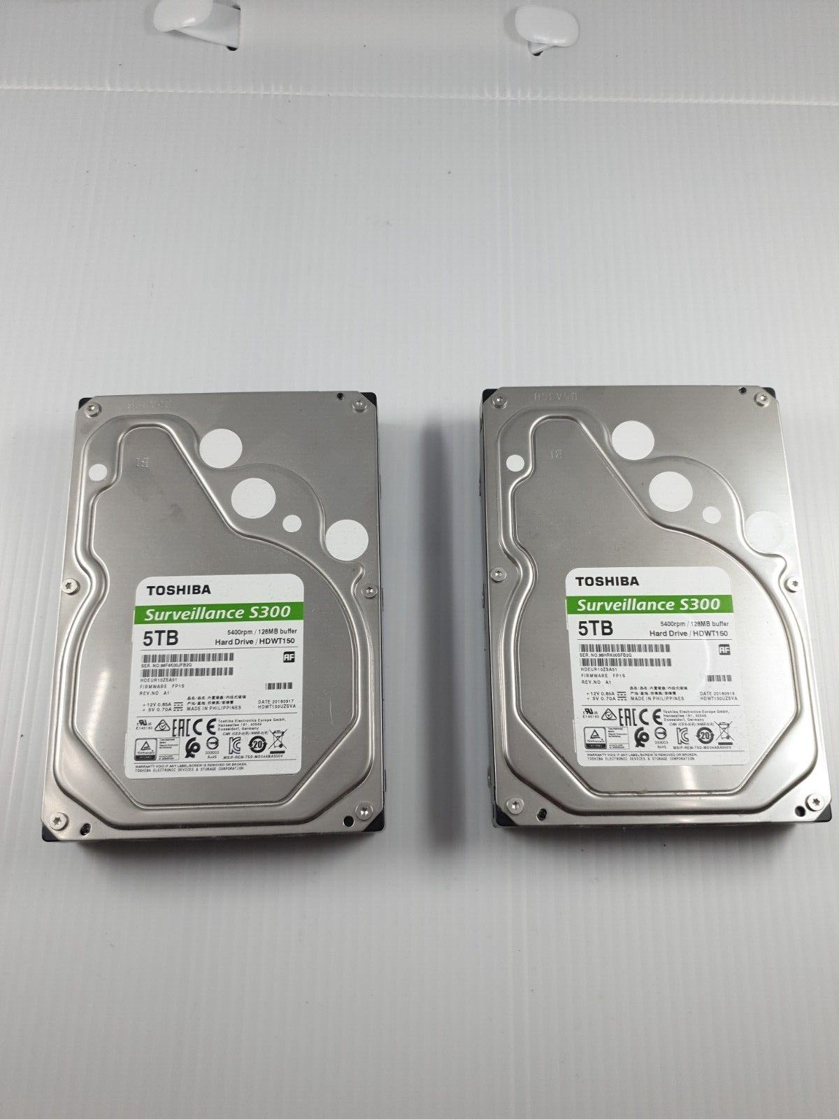 Toshiba X300 Interne Festplatte – 5 TB, 3,5 Zoll, 7200 U/min, 128 MB Cache, SATA – Für Gaming & Hochleistungs-PCs