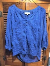 Olive And Oak Blue Embroidered Top Size Small