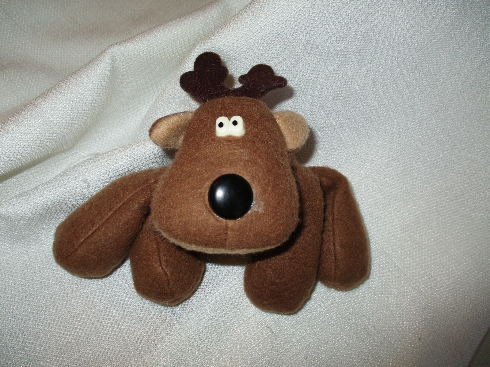 1979 hallmark felt christmas rodney 10x5