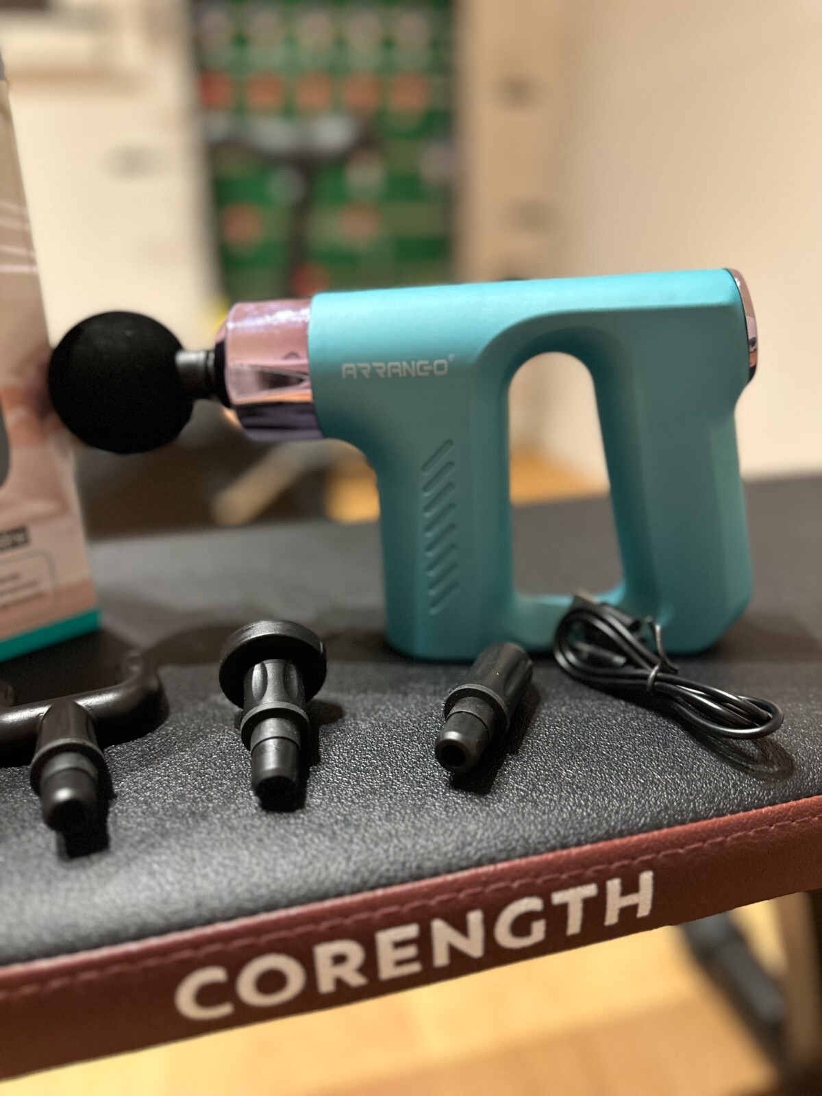 pistola massaggiante multifunzione per immediato rilassamento dei tuoi muscoli