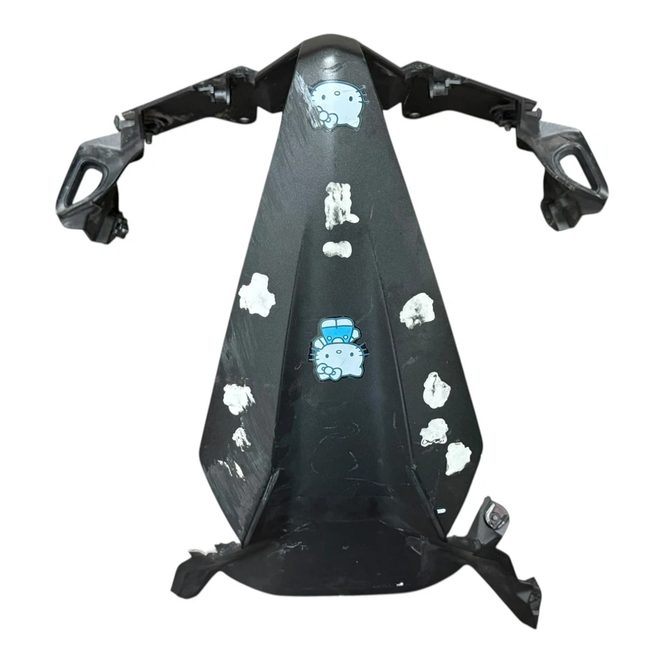 Cubierta de carenado de nariz delantera central Honda CBR500R 2016-2018 FABRICANTE DE EQUIPOS ORIGINALES 64235-MJW-J000 Foto 3 de 4