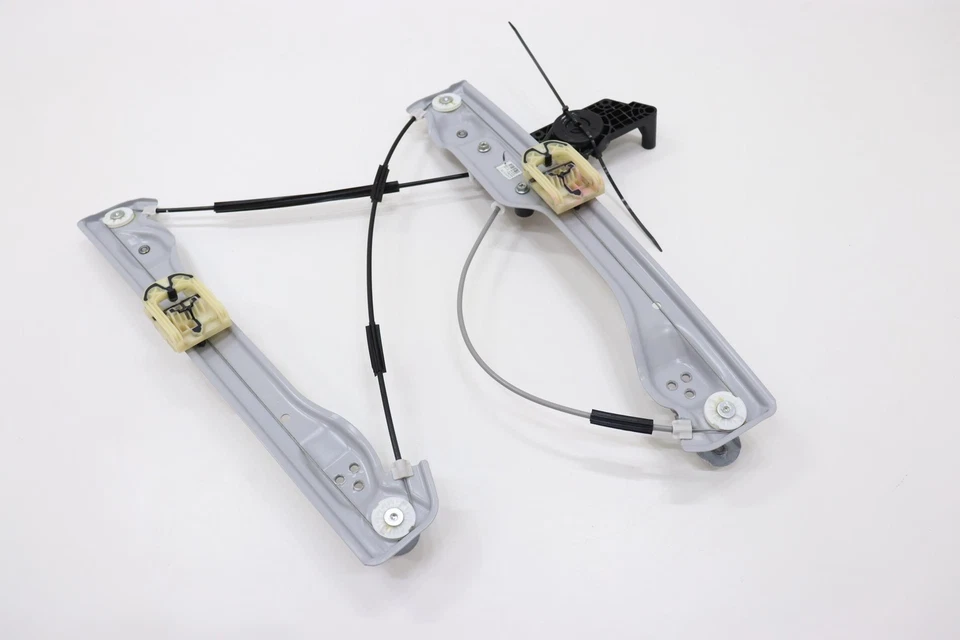 GMC 2018-2024 TERRENO PUERTA PASAJERO DELANTERO DERECHO VENTANA CRISTAL REGULADOR OEM Foto 2 de 4