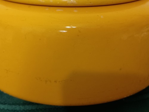 VINTAGE MCM DANSK KOBENSTYLE YELLOW ENAMEL WOOD HANDLE FONDUE POT PAN FRANCE IHQ - Picture 2 of 24