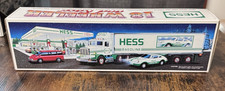 1992 Hess 18 Wheeler and Racer – Original Box & Insert – Untested