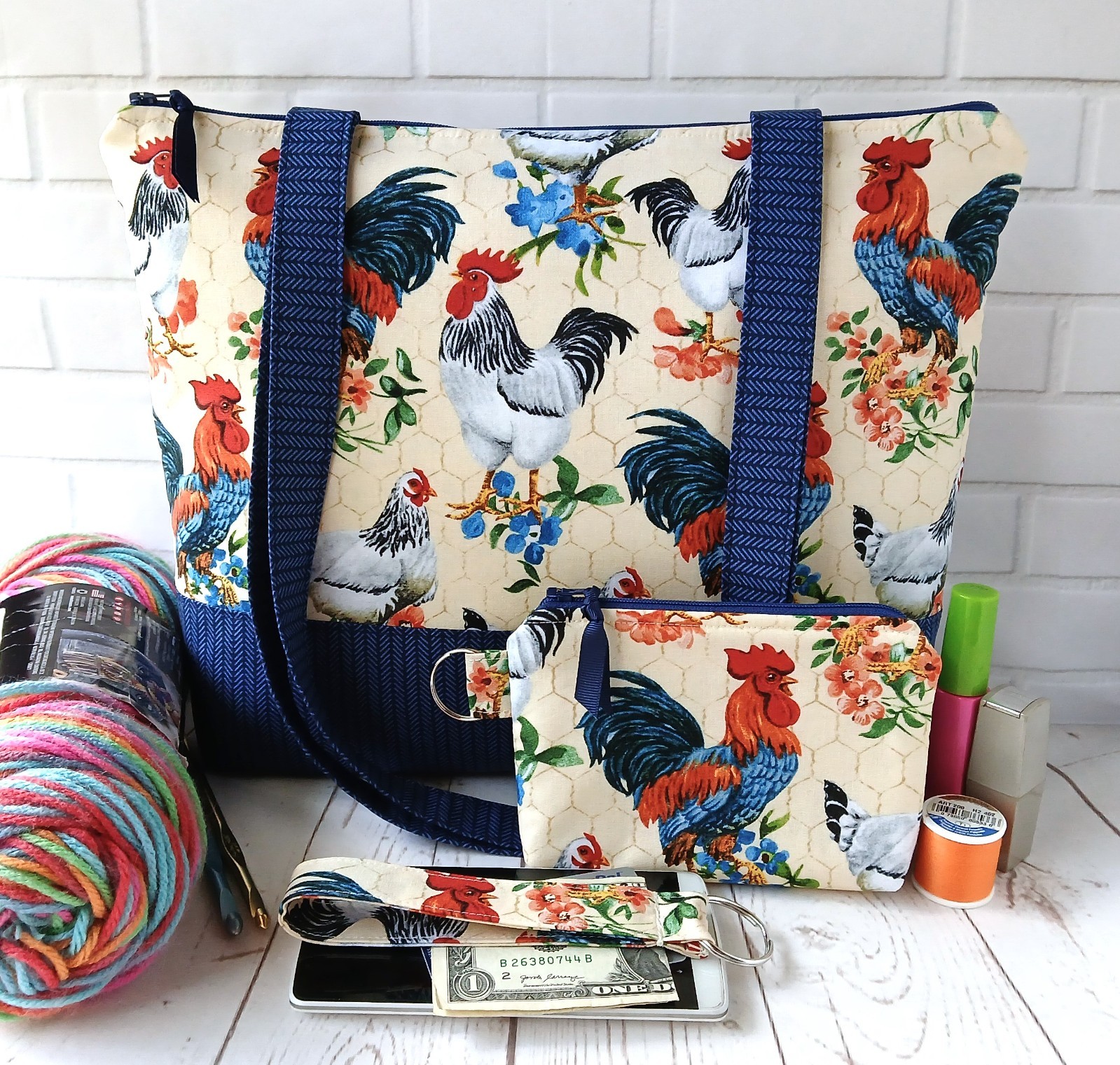 Crochet Chicken Shoulder Bag with Rooster Keychain Set-image