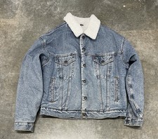 VTG 80s Levi  s Sherpa Lined Denim Blue Trucker Jacket Snap Button Size Large