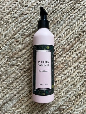 La Tierra Sagrada All Natural Hair Conditioner 8.45 oz 250 ml