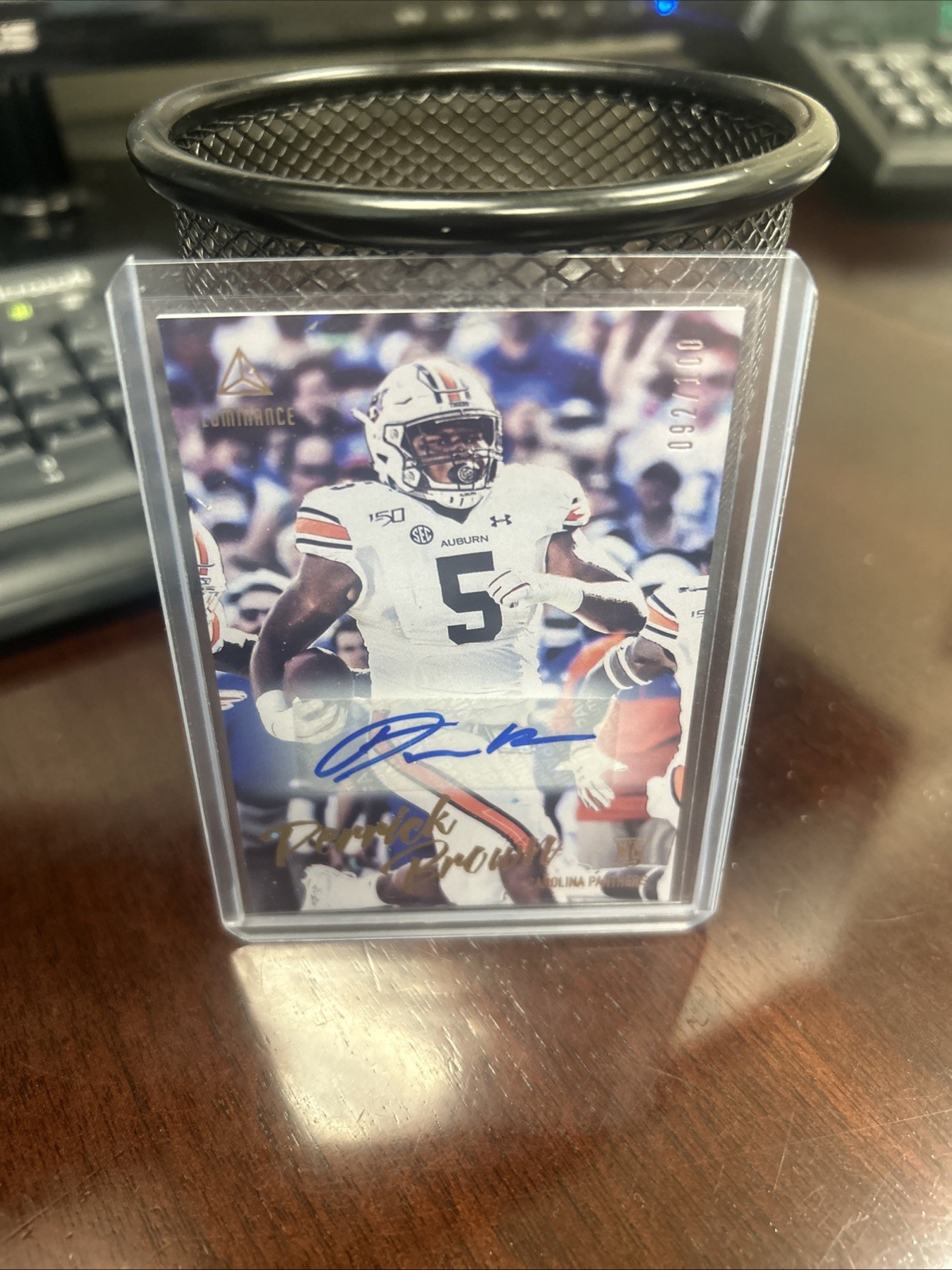 Derrick Brown Panini Luminance #130 Autograph-Gold