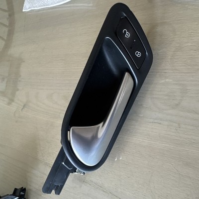 2006-2010 VW MK5 Jetta Front Left Driver Side Interior Door Handle 1K2 837 113
