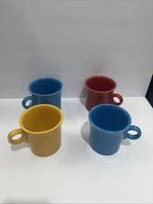 Fiesta Ware Homer Laughlin USA Set Of 4 Tea, Coffee Mugs 3.5” X 3.5” Multicolor