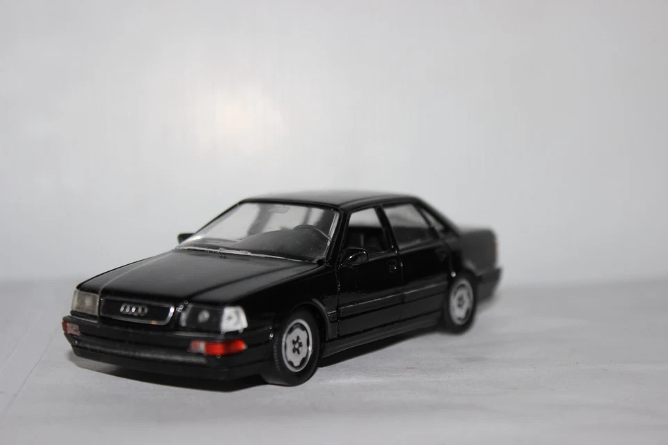 SCHABAK 1024 Audi V8 Scale 1:43 — 第 2/4 张图片