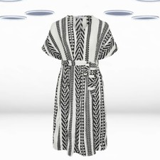 Ex Women's Plus Size Aztec Print Embroidered Maxi Dress in Black (Defect)