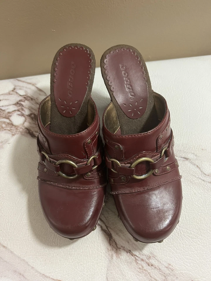 Vintage Y2K Bongo Clogs Size 6 Studded Vegan Leather Heeled Mules 2000s Trendy - Image 2 of 4