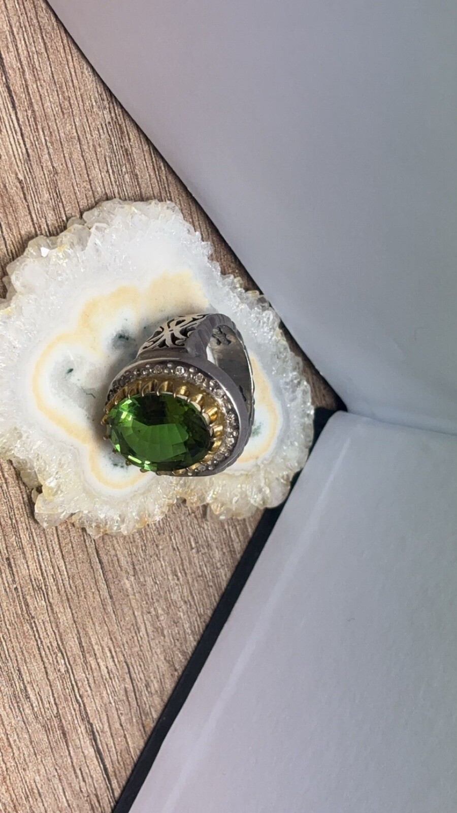 Photo 8/24