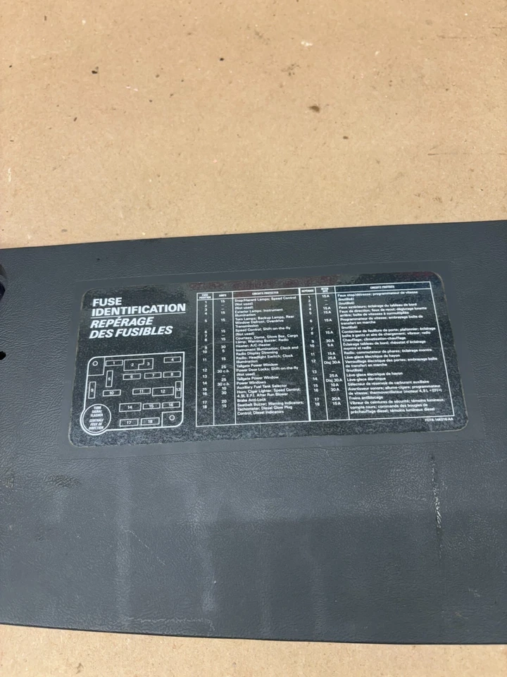1987 1988 1989 1991 Ford f250 f350 BRONCO FUSE PANEL DAIGRAM COVER DOOR BEZEL OE - Image 3 of 4