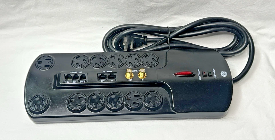 GE PREMIUM 12 Outlet Surge Protector 8 ft Long Cord 4200 Joules Router Plugs NIB - Image 3 of 4