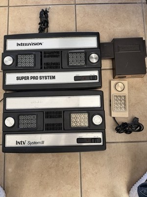 INTV System III Console w/ Controllers And Super Pro System + Voice ...
