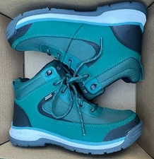BOGS womens size 10 Green Hiking Boots