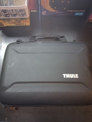 Thule Gauntlet 4 Attache Laptop Briefcase Black Hard Shell 13  14  Case
