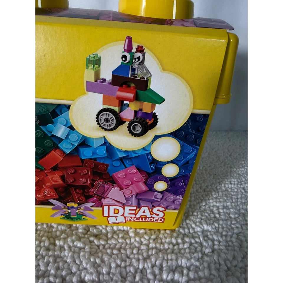 LEGO Classic Medium Creative Brick Box 10696 484 Pieces New in Package - Image 2 of 4
