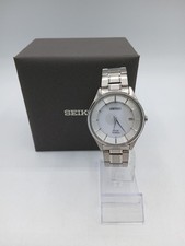 SEIKO Model V157-OBXO