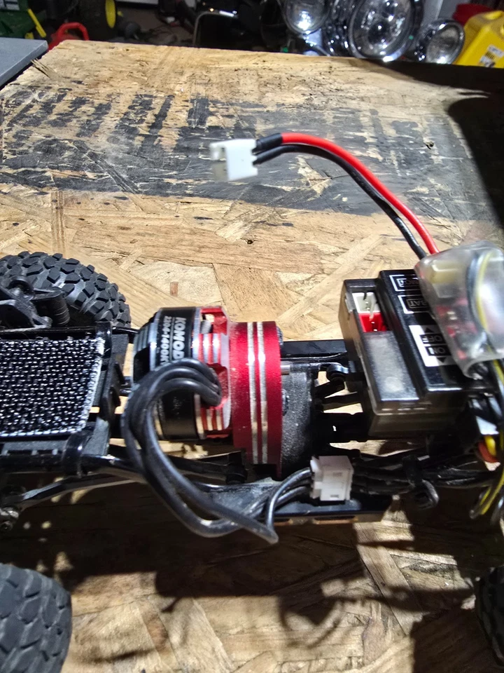 Axial scx24 C-10 sin escobillas muy mejorado Foto 4 de 4