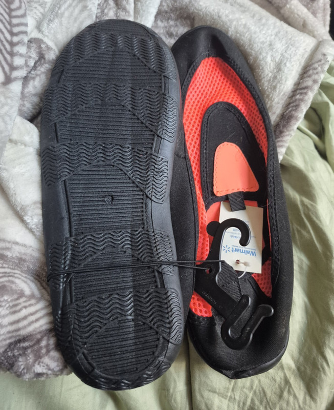 Walmart Women’s Water Sports Shoes Black US 11-12 Medium Width