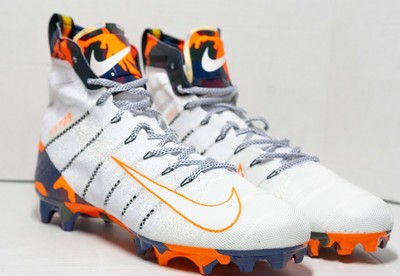 size 10.5 football cleats