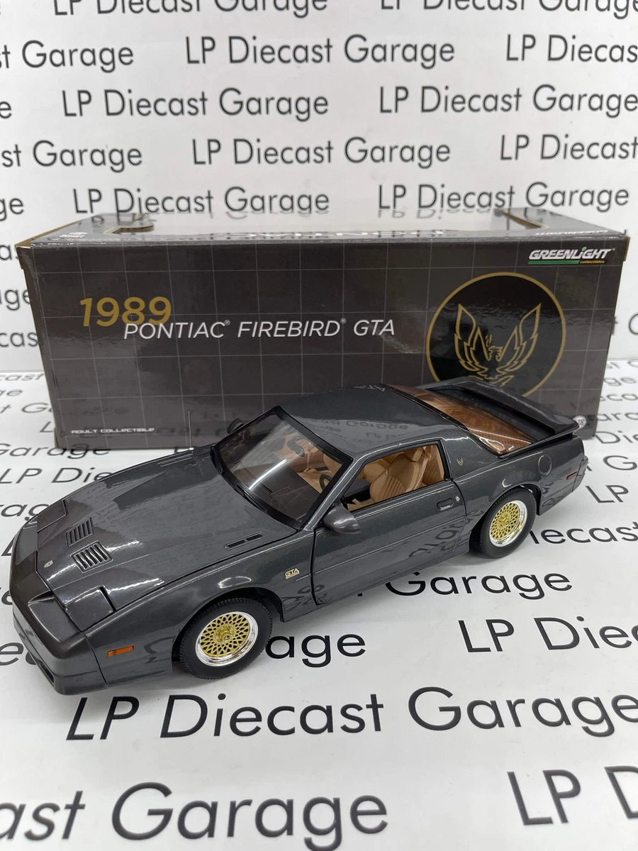 Preços baixos em Greenlight Pontiac 1:18 Escala Carros, caminhões