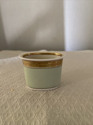 Royal Copenhagen Dagmar Cigarette Holder with Gold Trim #9488