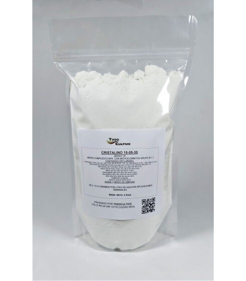 Abono Cristalino NPK 15-05-30. Utilizado para el crecimiento y engorde del fruto
