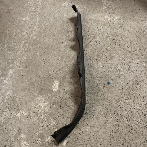 NEU BMW 5ER E39 VORNE LINKS SCHEINWERFER OBERE DICHTUNG SEAL 63126908405