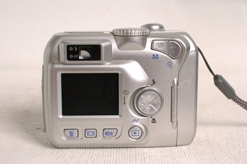 Nikon Coolpix 2100 Vintage Point & Shoot digital camera. Works! DIGICAM! L@@K! - Picture 9 of 18
