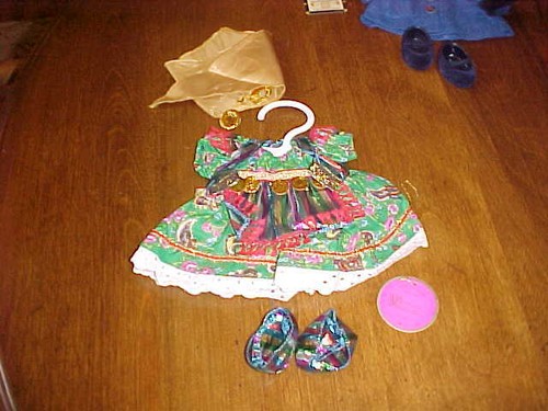 LOT OF 4 MUFFY VANDERBEAR GYPSY FORTUNE TELLERS, GRAND TOUR, BACK TO SCHOOL - Picture 3 of 9