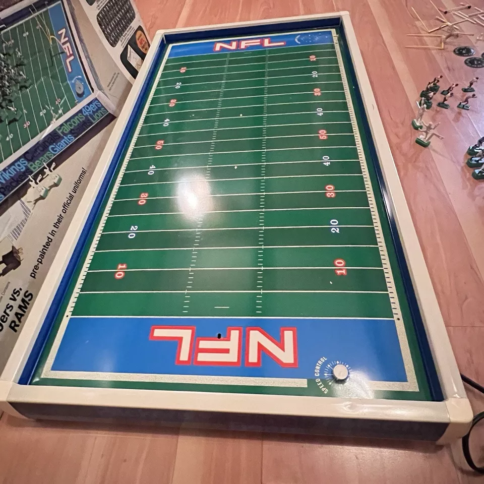 Vintage Tudor Electric Football Game # 620 NFL National Conference Rams Vs 49ers - Image 4 of 4