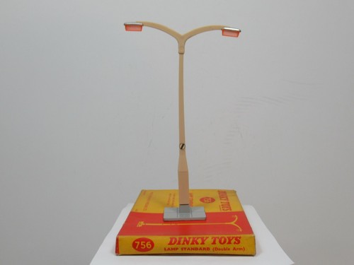 DINKY No.756 LAMP STANDARD ( DOUBLE ARM) VN MIB - Imagen 8 de 11