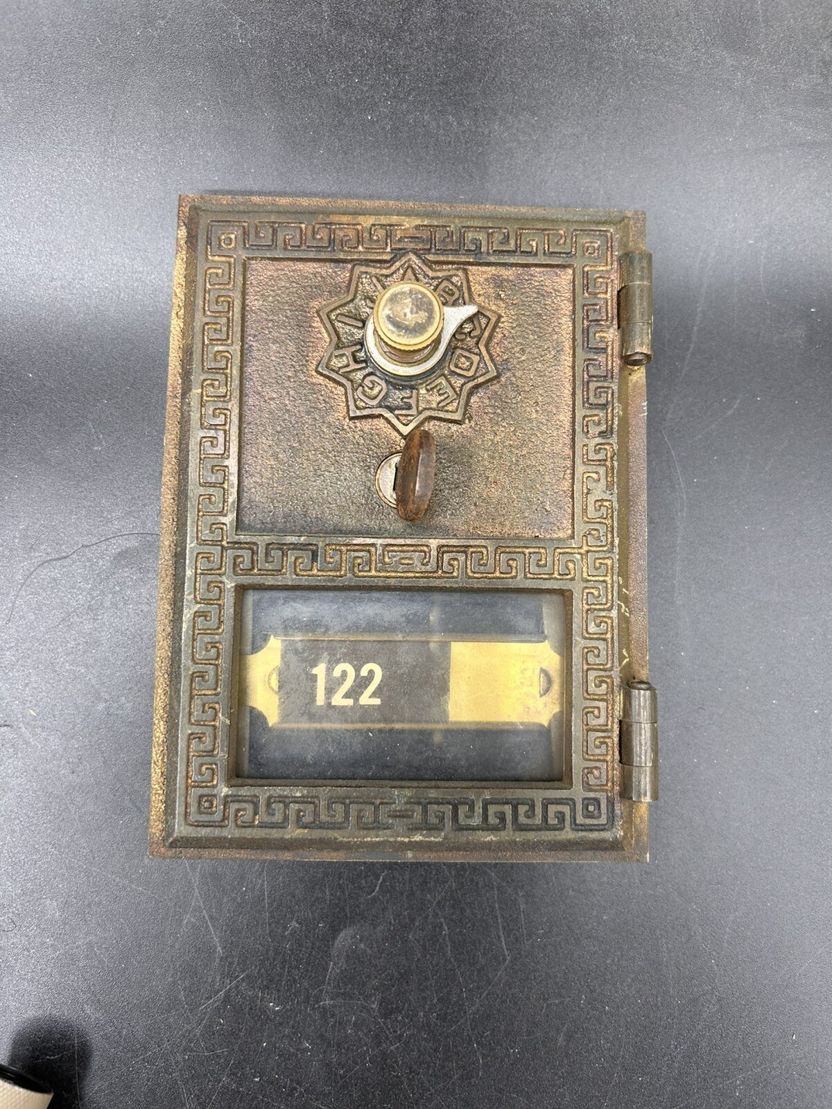 Picture 1 of 8