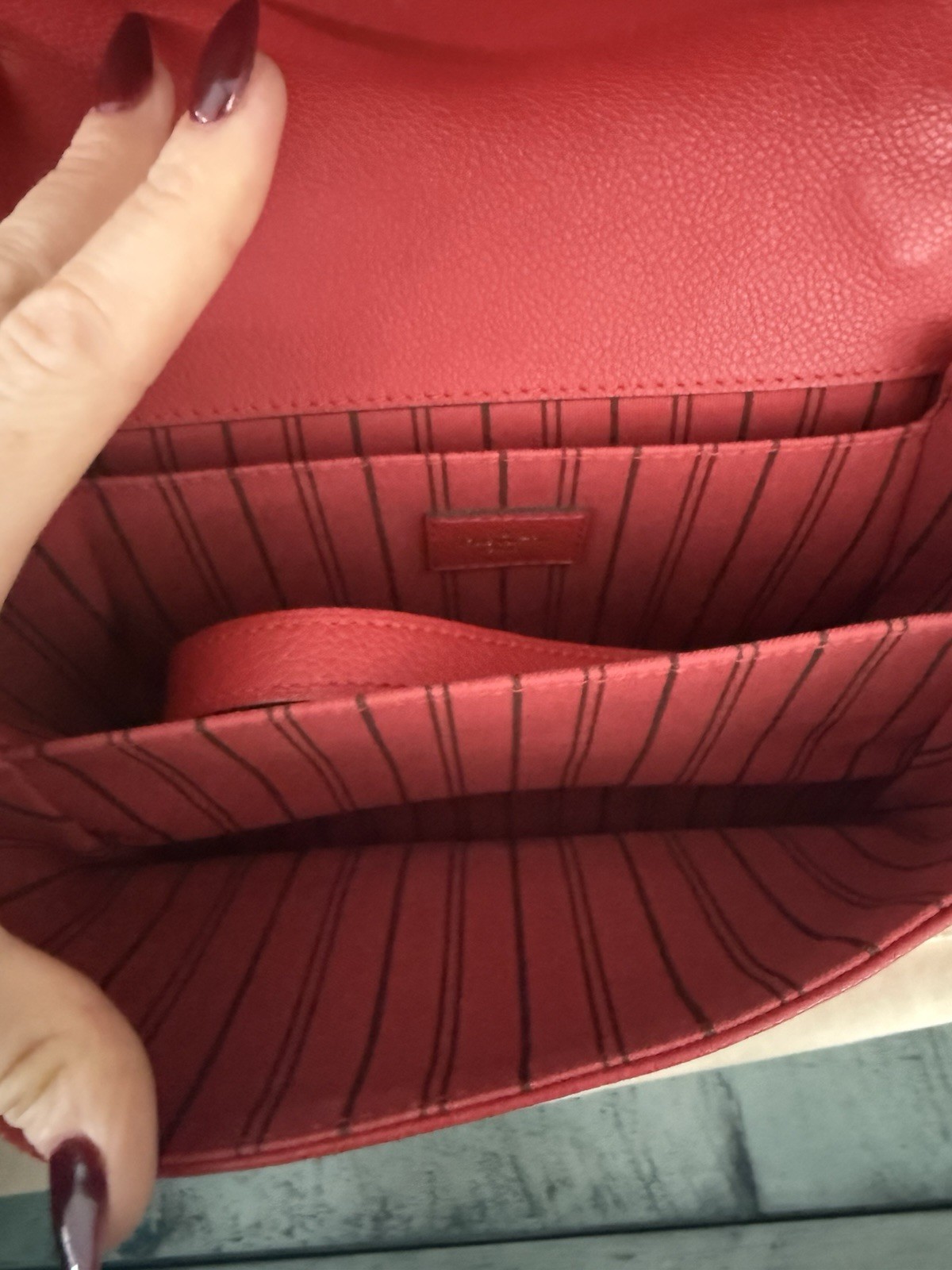 $3000 LOUIS VUITTON Pochette Metis Bag Empreinte Leather Red image 8