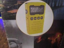 NOAA Weather Radio CR1015WB yellow (BRAND NEW)