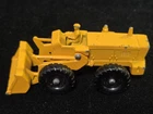 Vintage Lesney Matchbox No.43 Aveling Barford Tractor Shovel Yellow  Figure
