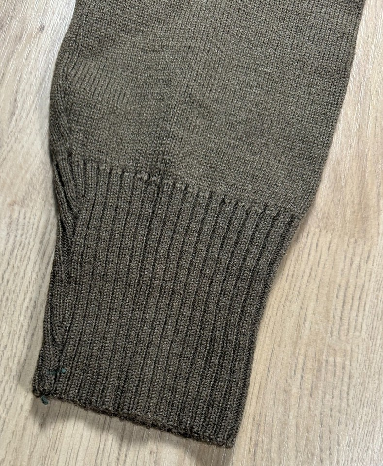 Vintage US Army Military OD Green Wool Sweater Pullover Knit Surplus